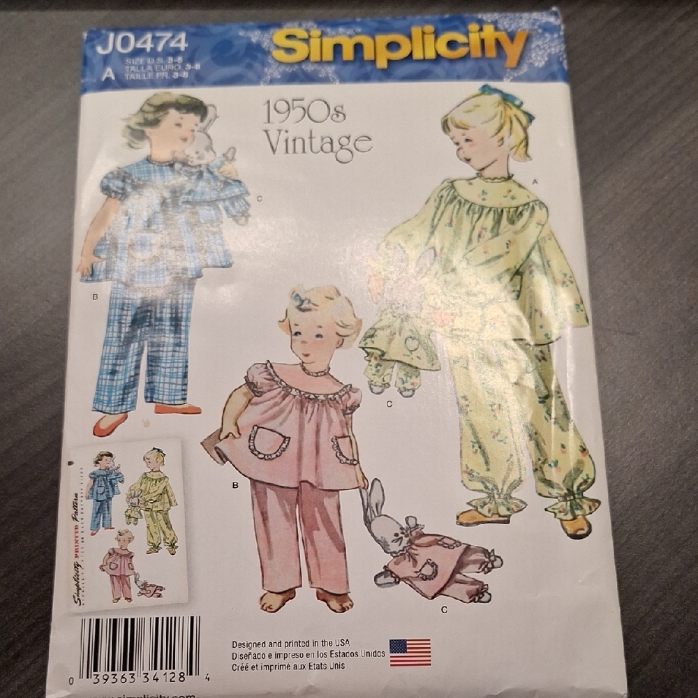 Simplicity Children's Vintage Pajama Sets and Bunny Pattern J0474A